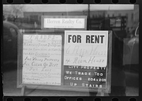 HistoricalFindings Fotoğraf: Emlak Penceresindeki işaretler, Harlingen, Teksas, Teksas, Çiftlik Güvenliği İdaresi